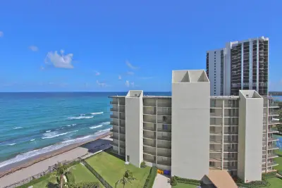 5420 N Ocean Ave #1006, Riviera Beach: photo 1 of 44