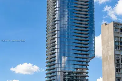 175 SE 25th Rd #504, Miami: photo 1 of 19
