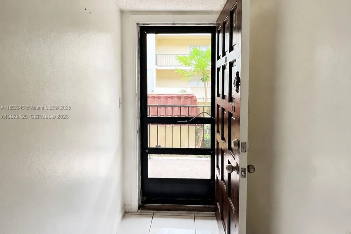 3360 Spanish Moss Ter #204, Lauderhill: photo 1 of 16