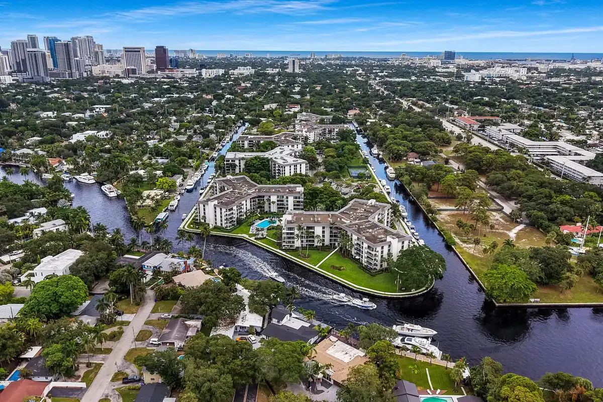 1201 River Reach Dr #202, Fort Lauderdale: photo 1 of 40