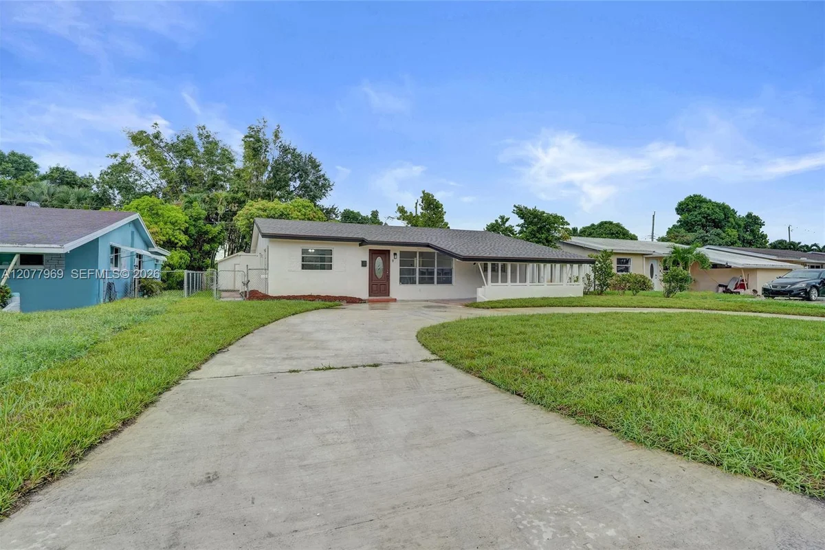 6761 Pershing St, Hollywood: photo 1 of 60