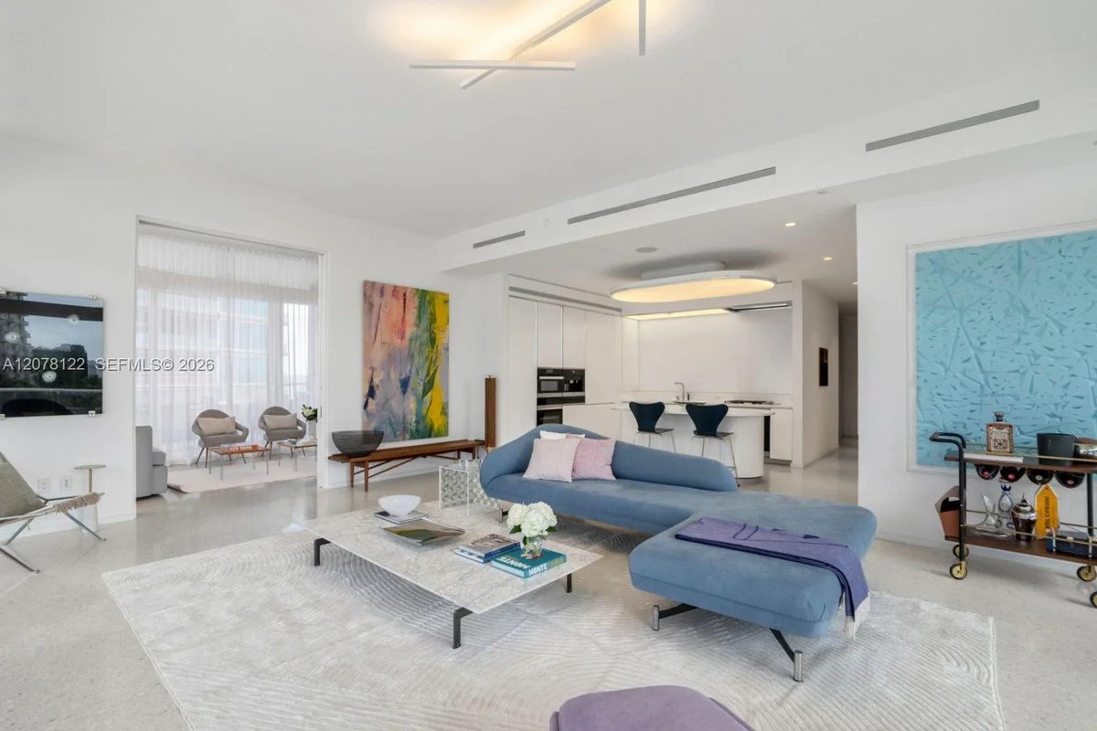 3315 Collins Ave #4C, Miami Beach: photo 1 of 35