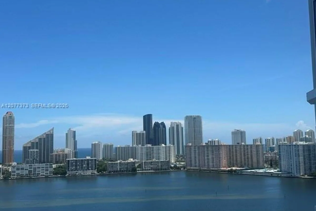 7000 Island Blvd #2405, Aventura: photo 1 of 31
