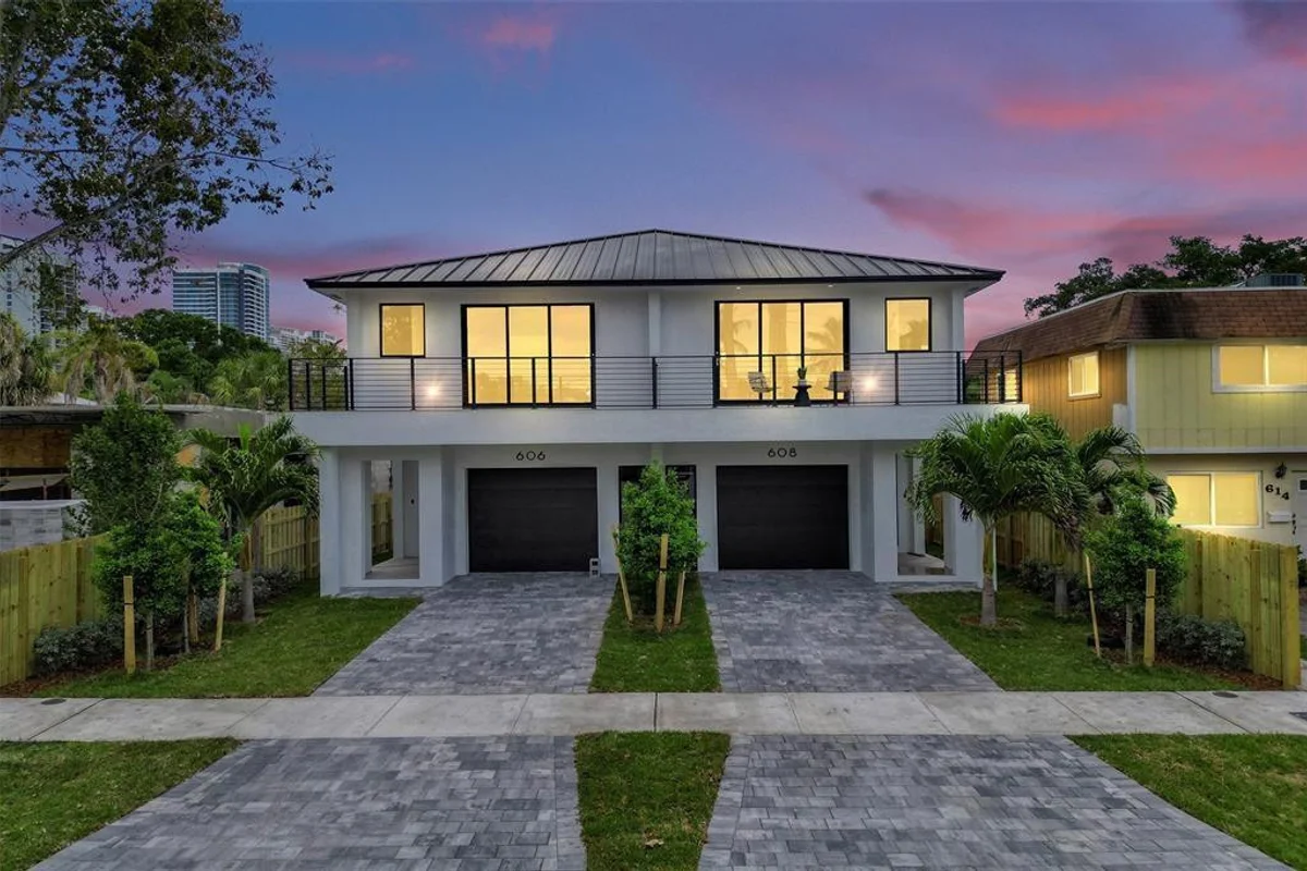 608 SW 7th Ave, Fort Lauderdale: photo 1 of 19