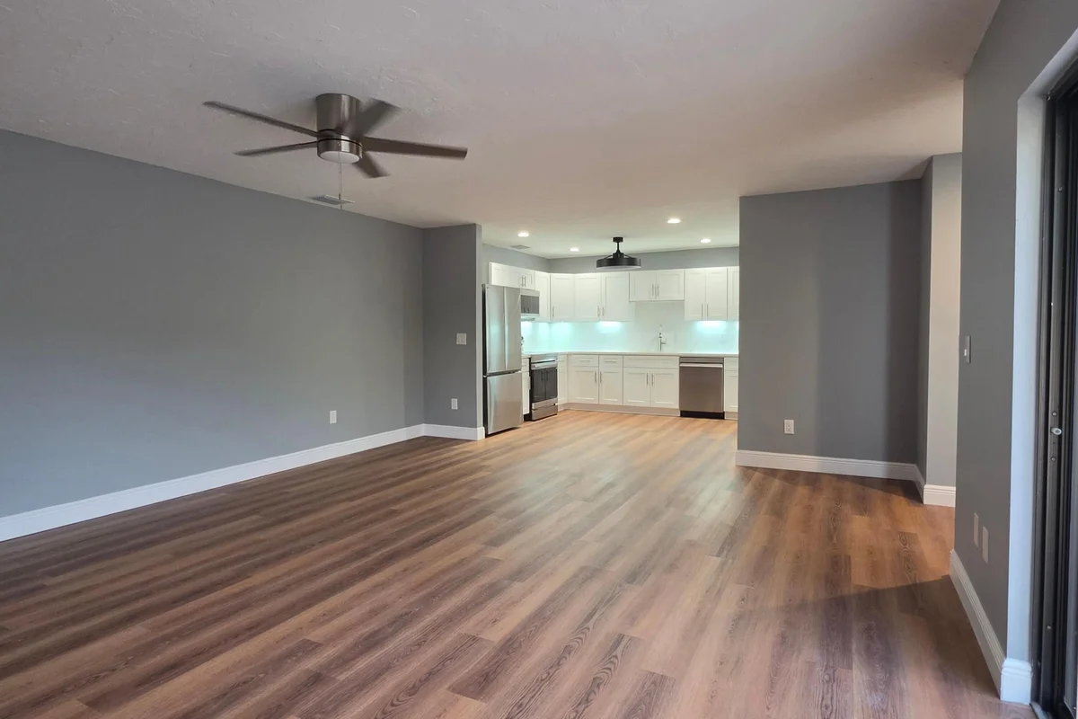 8092 Ambach Way, Hypoluxo: photo 1 of 25