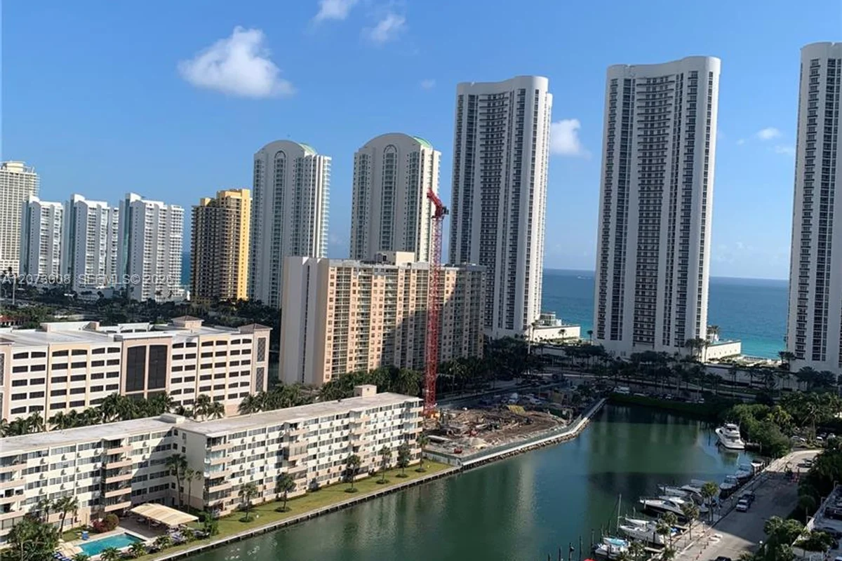 300 Bayview Dr #501, Sunny Isles Beach: photo 1 of 14