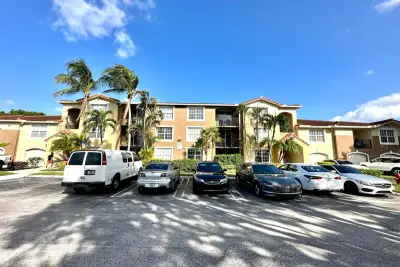 15135 Michelangelo Blvd #105, Delray Beach: photo 1 of 34