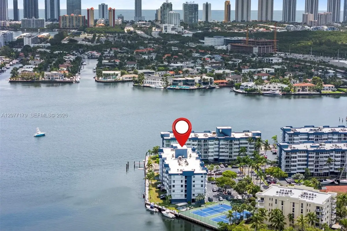 16546 NE 26th Ave #4G, North Miami Beach: photo 1 of 50
