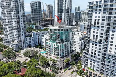111 SE 8th Ave #705, Fort Lauderdale: photo 1 of 62