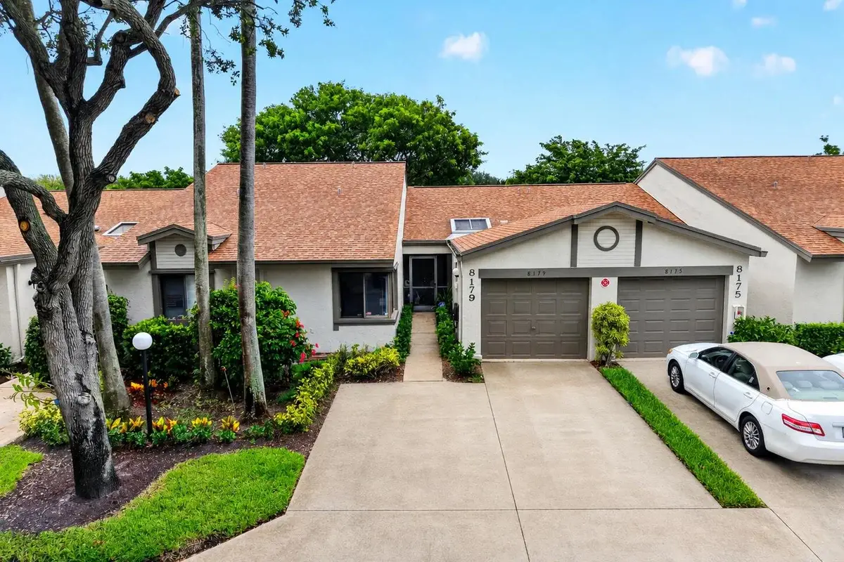 8179 Whispering Palm Dr, Boca Raton: photo 1 of 41
