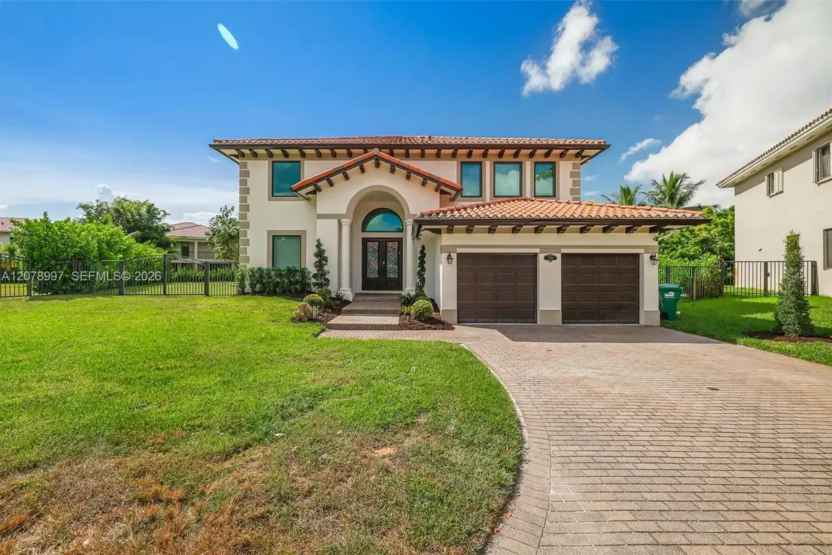 7516 SW 190th St, Cutler Bay: photo 1 of 100