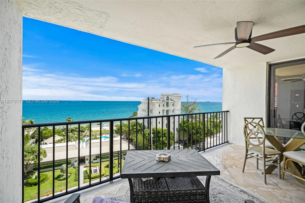 1905 N Ocean Blvd #8E, Fort Lauderdale: photo 1 of 32