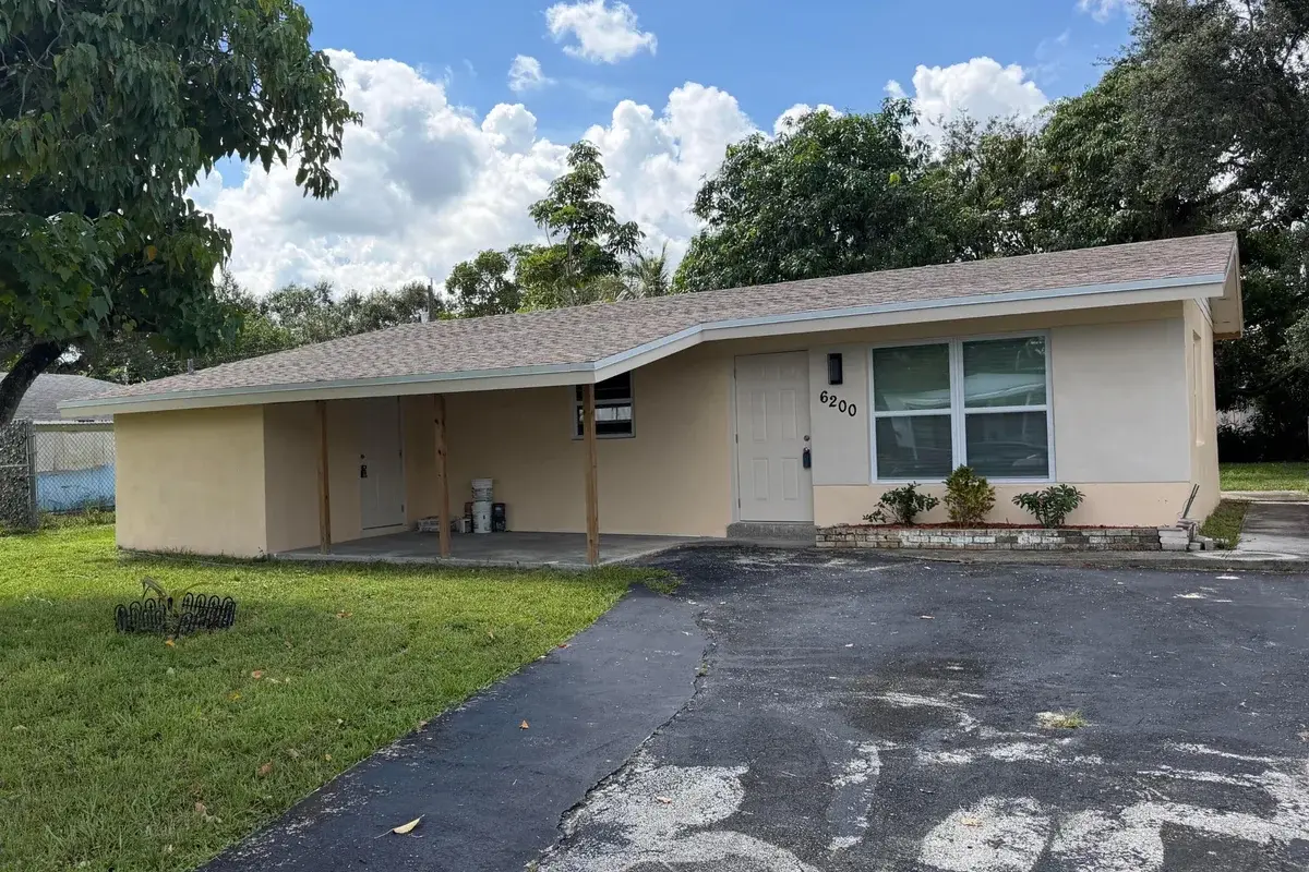 6200 SW 41st Pl, Davie: photo 1 of 16
