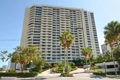 2500 Parkview Dr #1004, Hallandale Beach: photo 1 of 65