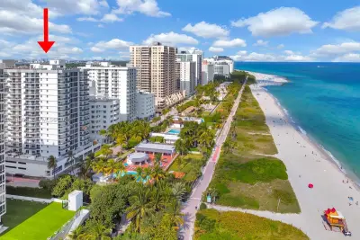2401 Collins Ave #1711, Miami Beach: photo 1 of 28