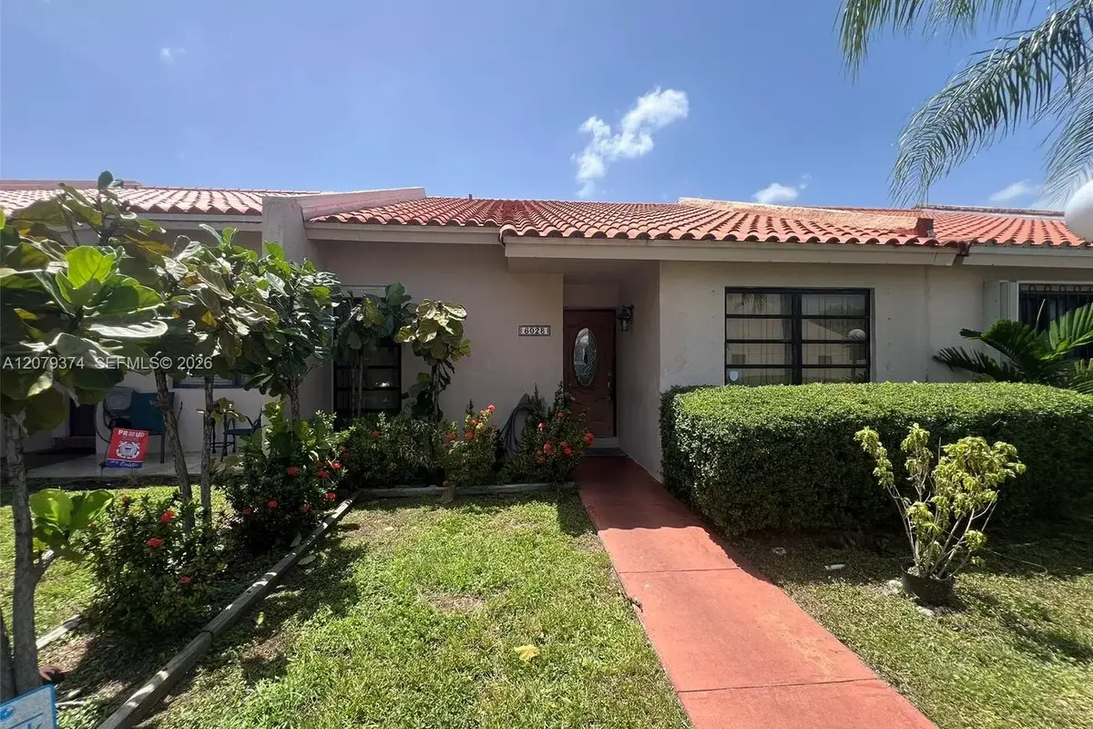 6028 SW 147th Pl, Miami: photo 1 of 43