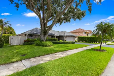 14251 Appalachian Trl, Davie: photo 1 of 59