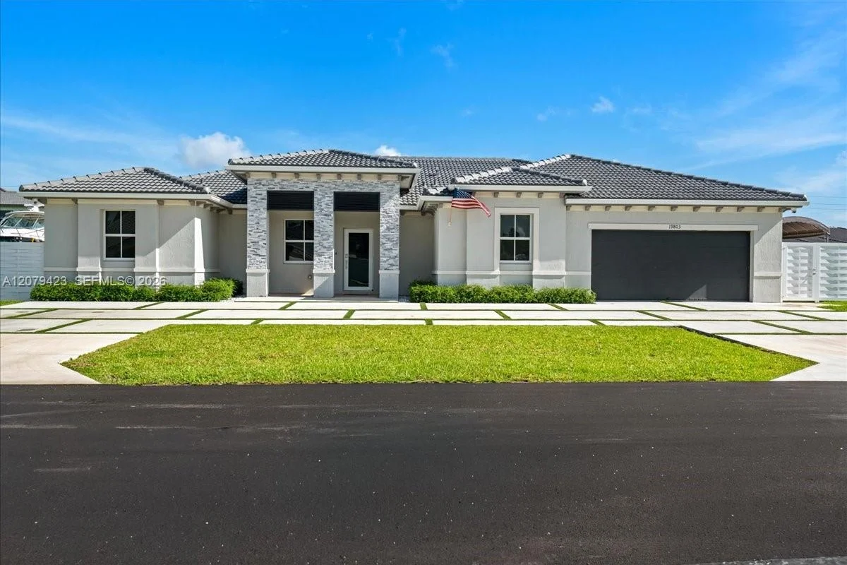 19803 SW 321 St, Homestead: photo 1 of 45
