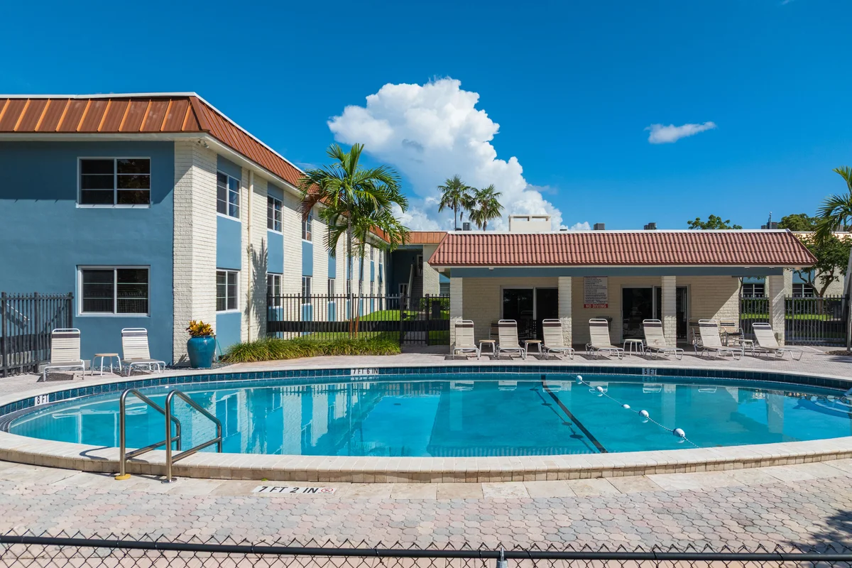 9 NE 19th Ct #119C, Wilton Manors: photo 1 of 35