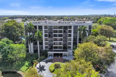 5951 Wellesley Park Dr #405, Boca Raton: photo 1 of 38