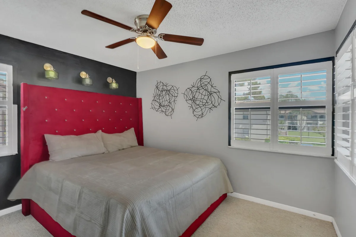 7618 Tahiti Ln #206, Lake Worth: photo 1 of 62