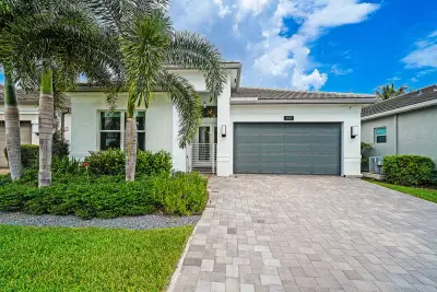 9349 Silver Shores Ln, Boynton Beach: photo 1 of 59