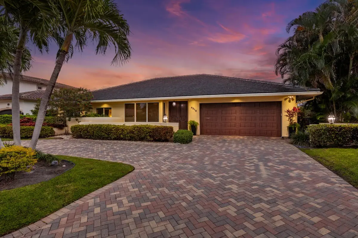 4210 NE 23rd Ave, Lighthouse Point: photo 1 of 58