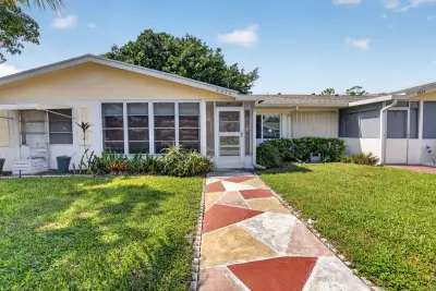 6070 La Palma Ln, Delray Beach: photo 1 of 22