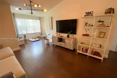 13090 Vista Isles Dr #125, Sunrise: photo 1 of 38