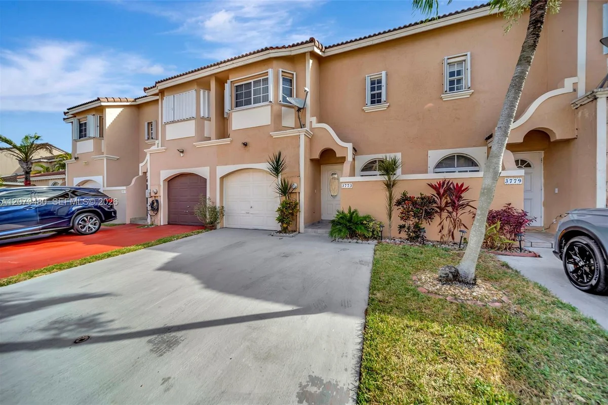 3773 SW 153rd Ct, Miami: photo 1 of 28