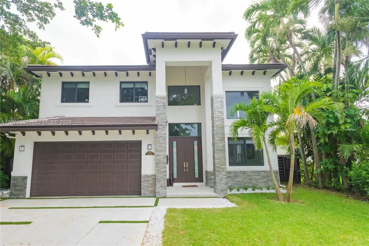 5778 SW 33rd St, Miami: photo 1 of 22