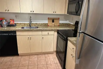 600 Three Islands Blvd #118, Hallandale Beach: photo 1 of 32