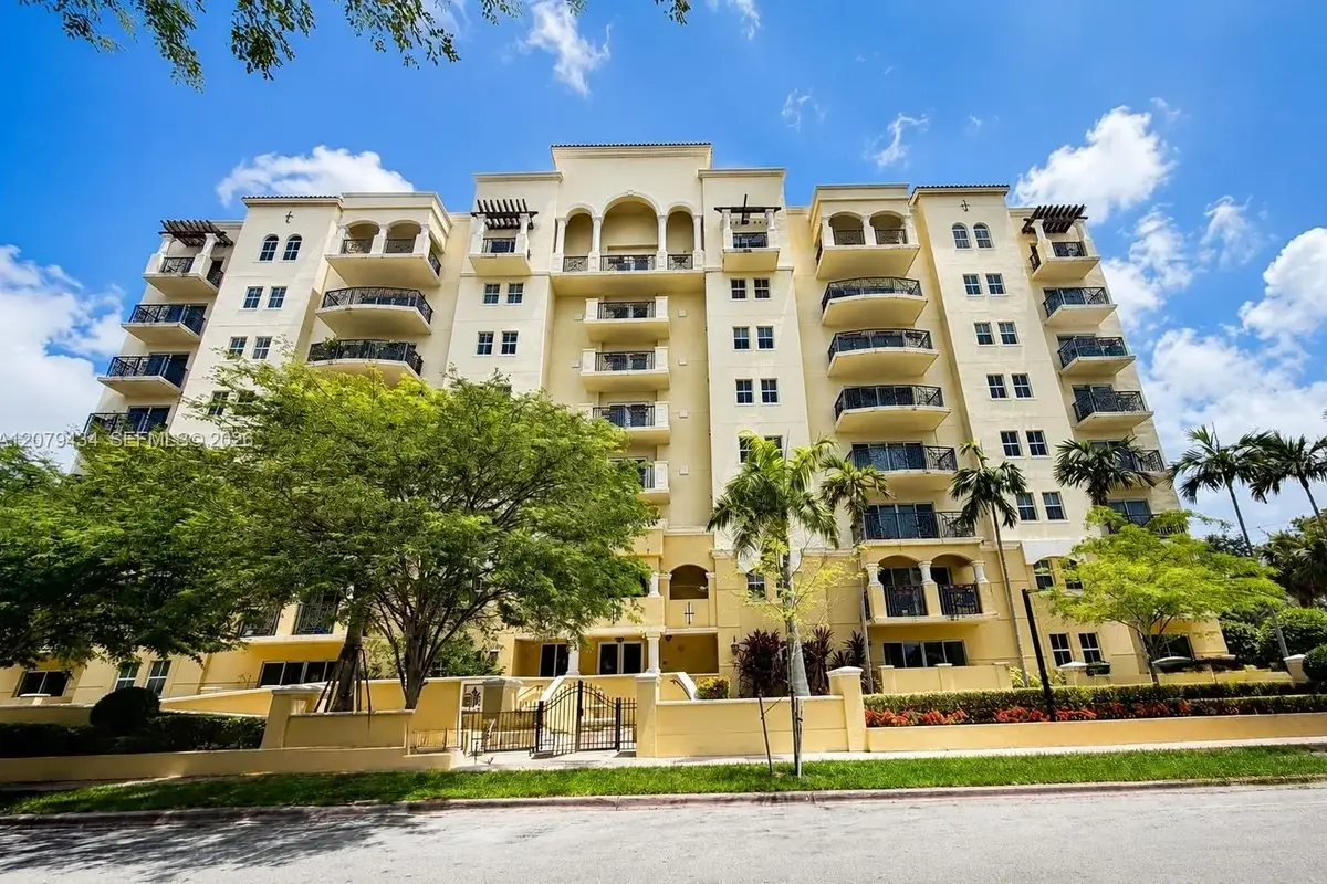 101 Sidonia Ave #205, Coral Gables: photo 1 of 16