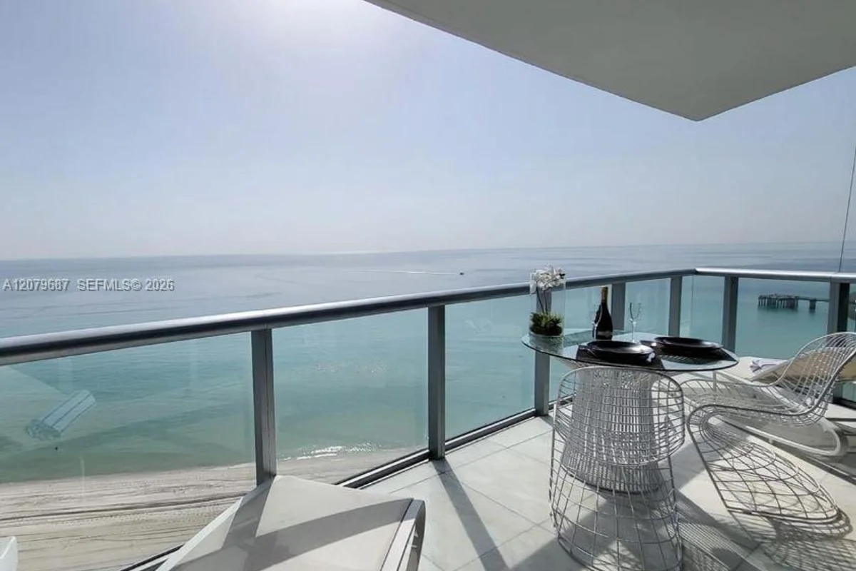 17001 Collins Ave #1603, Sunny Isles Beach: photo 1 of 43