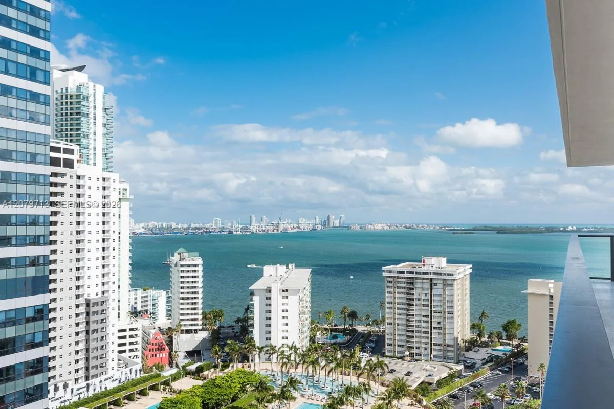 1451 Brickell Ave #2206, Miami: photo 1 of 20