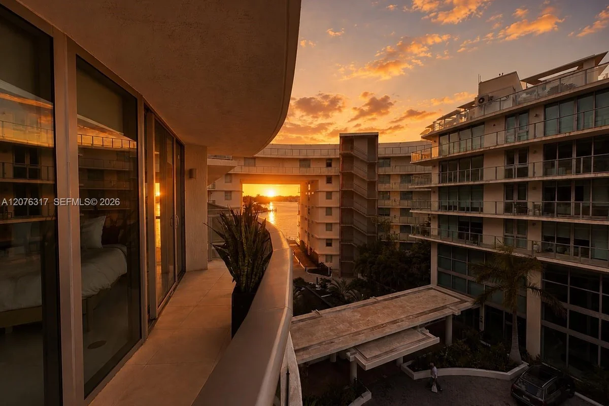 6620 Indian Creek Dr #505, Miami Beach: photo 1 of 37