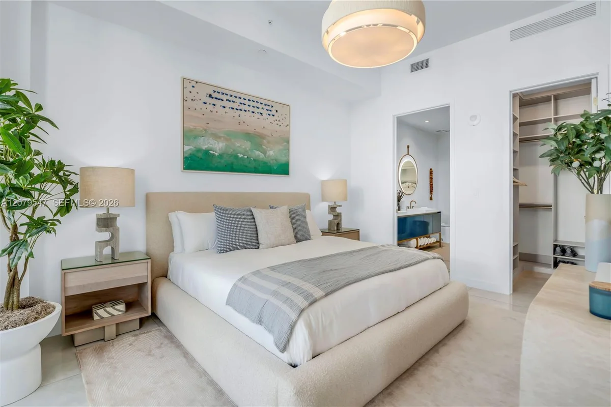 2655 S Bayshore Dr #1406, Miami: photo 1 of 27