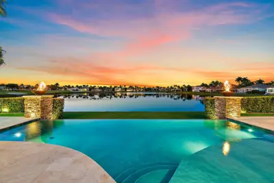 636 Hermitage Cir, Palm Beach Gardens: photo 1 of 78