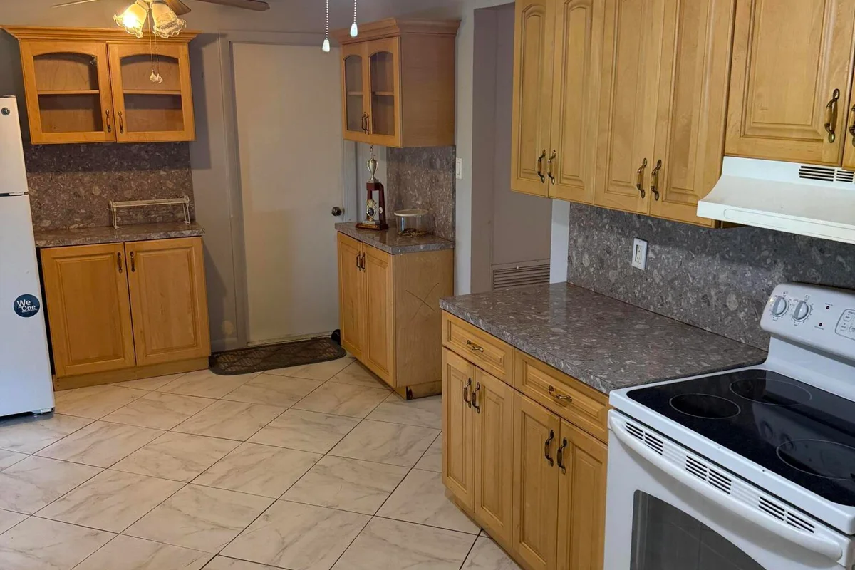 7250 NW 8th Ct, Margate: photo 1 of 25