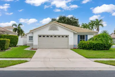 7816 Manor Forest Ln, Boynton Beach: photo 1 of 29