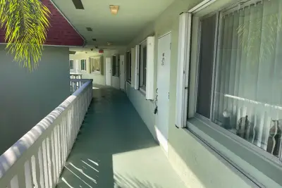 3100 Springdale Blvd #310, Palm Springs: photo 1 of 20