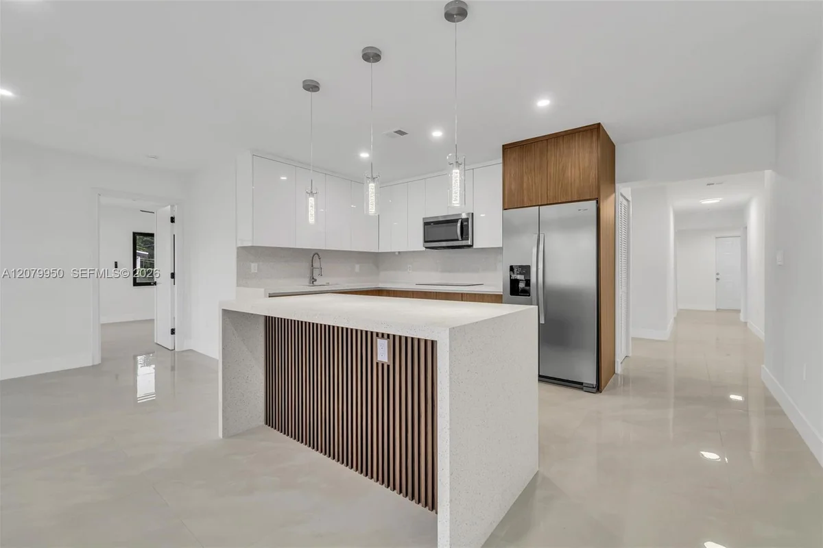 15770 NW 18th Pl, Miami Gardens: photo 1 of 43