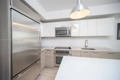 1300 Brickell Bay Dr #710, Miami: photo 1 of 61