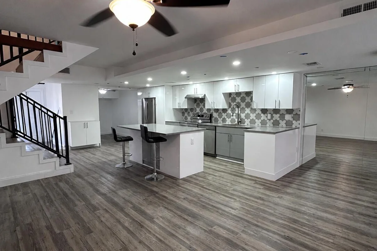 8017 NW 27th Ct #023, Sunrise: photo 1 of 22