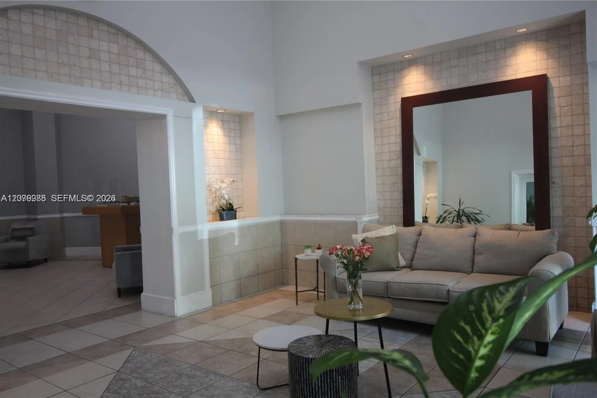 50 Menores Ave #611, Coral Gables: photo 1 of 27