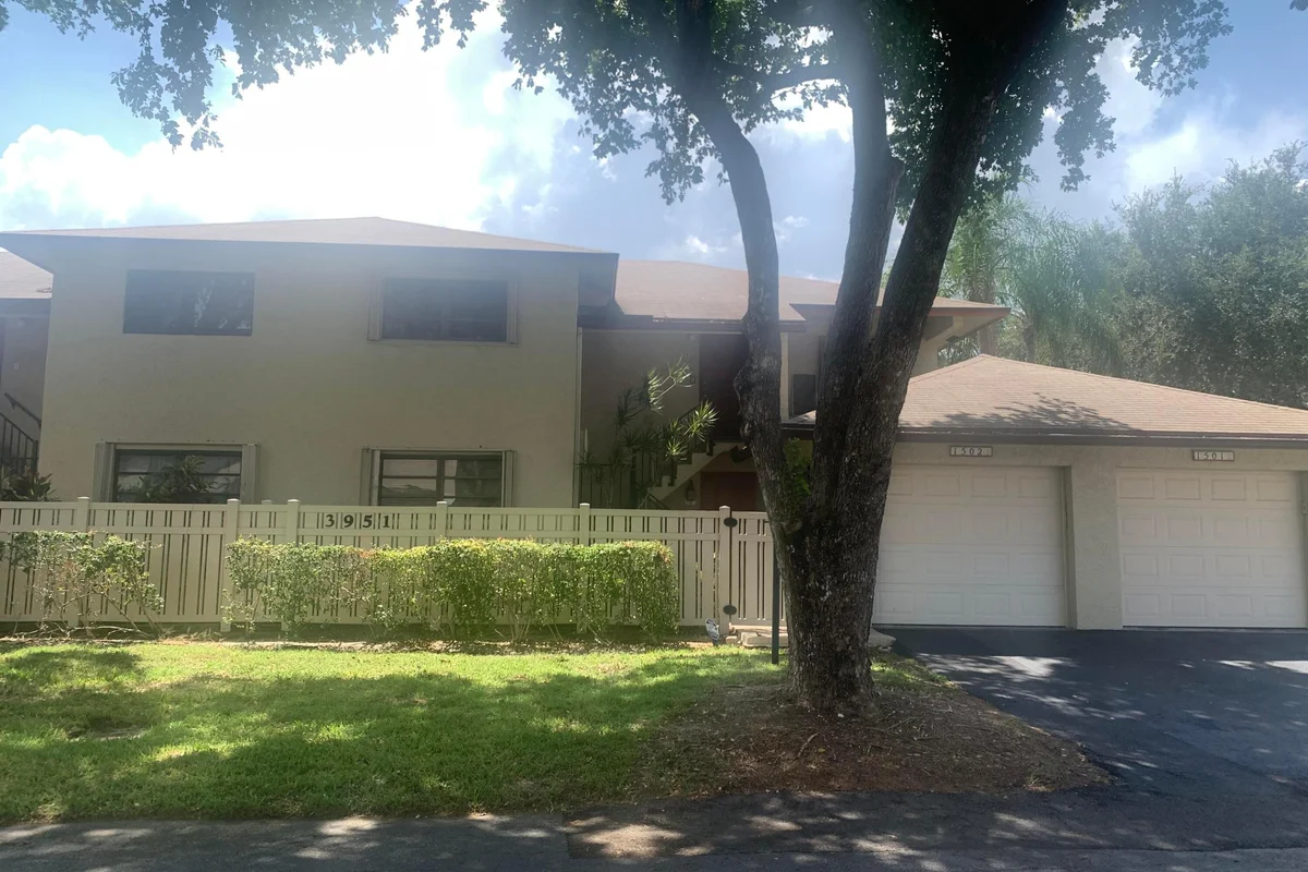 3951 NE 18th Ave #1502, Pompano Beach: photo 1 of 26
