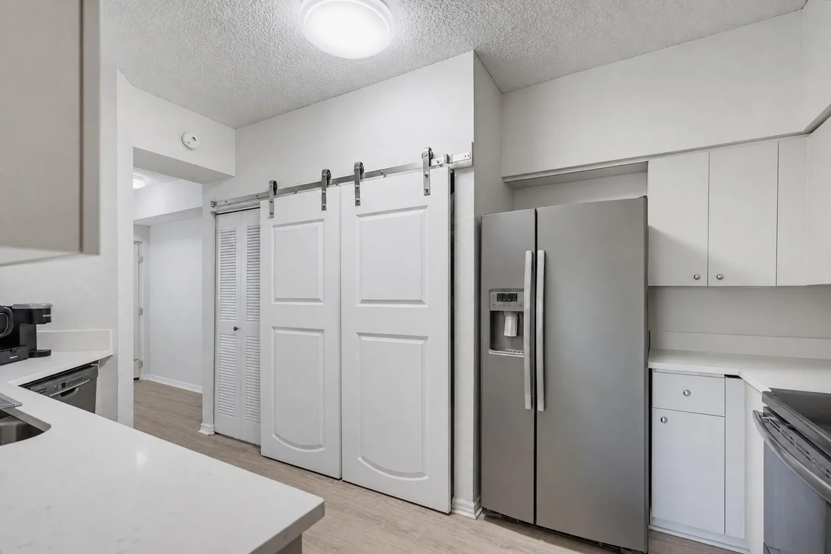 350 Crestwood Cir #306, Royal Palm Beach: photo 1 of 19