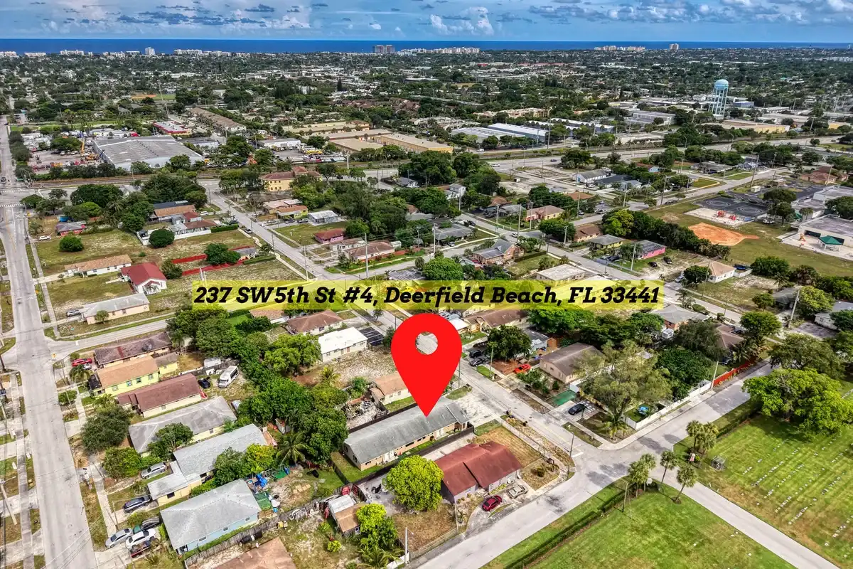 237 SW 5th St #4D, Deerfield Beach: photo 1 of 23