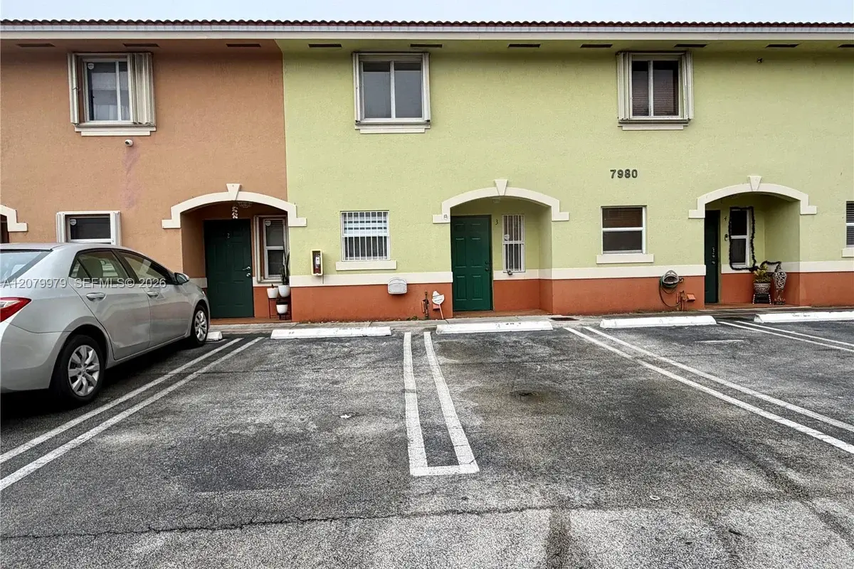 7980 NW 10th St #38I, Miami: photo 1 of 19