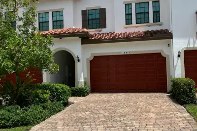 1393 SW 115th Ave, Pembroke Pines: photo 1 of 27